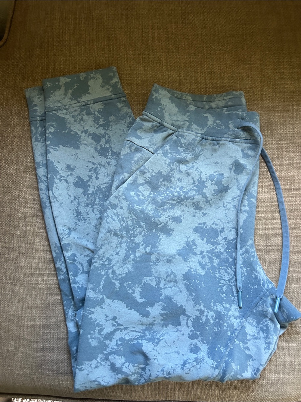 lululemon athletica Blue Gray Marble-Print Joggers